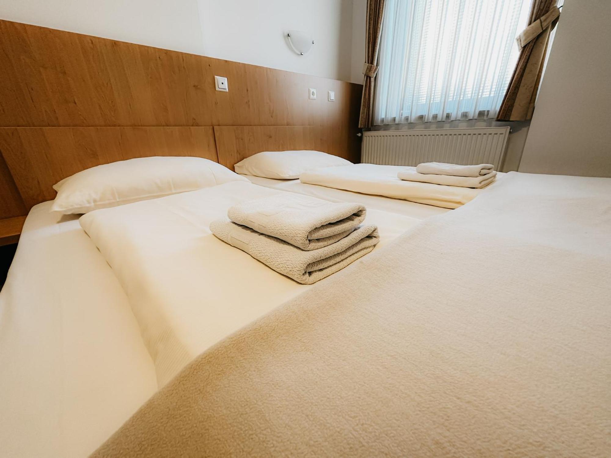 Hotel Oskar Zaplata Preddvor Exteriér fotografie